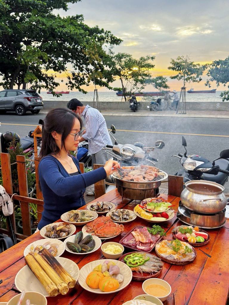 🤩Lần thứ n quay lại quán nướng này…chỉ để ăn nướng ngon, săn hoàng hôn view biển đỉnh chóp