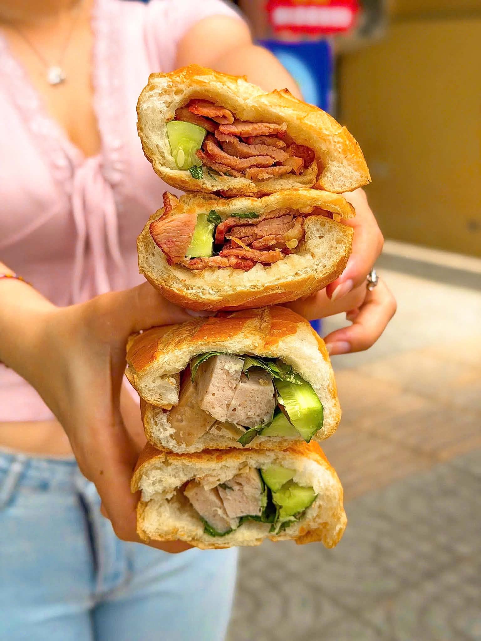 👇Bánh mì lườn ngỗng lạ miệng và trà trái cây tươi ngay khu Chí Linh mua 1 tặng 1 luôn nè