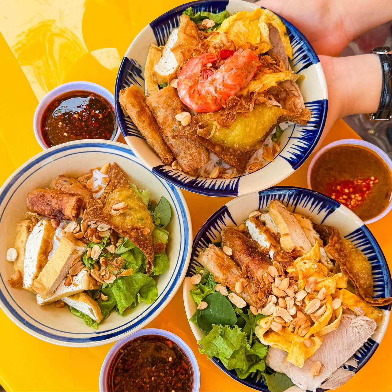 Bún Nước Tương Mới Mở Chỉ Từ 20K, Ăn Một Tô No Căng Bụng Lại Còn Siêu Chất Lượng!!!